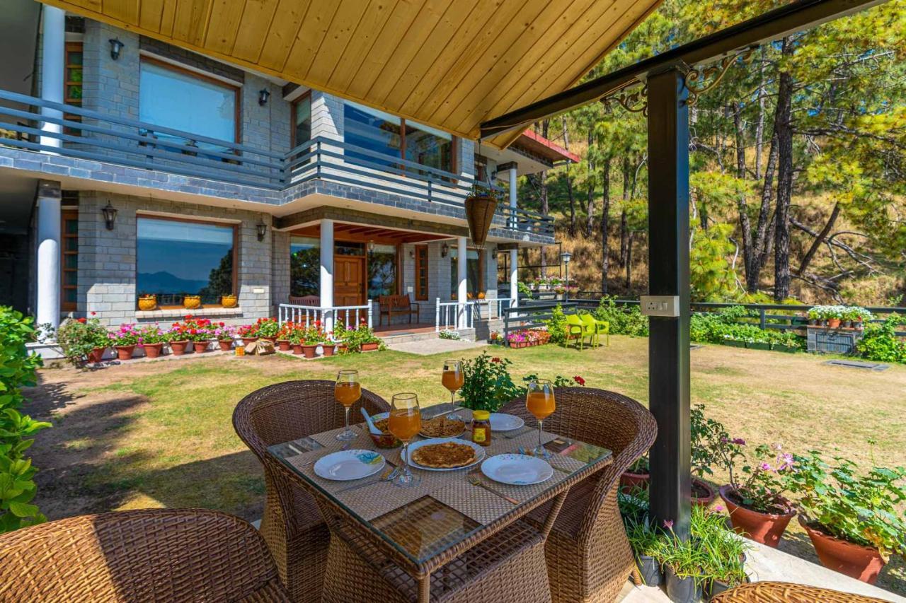 Stayvista At Floradale W Jacuzzi & Wood-Fire Pizza Kasauli Luaran gambar